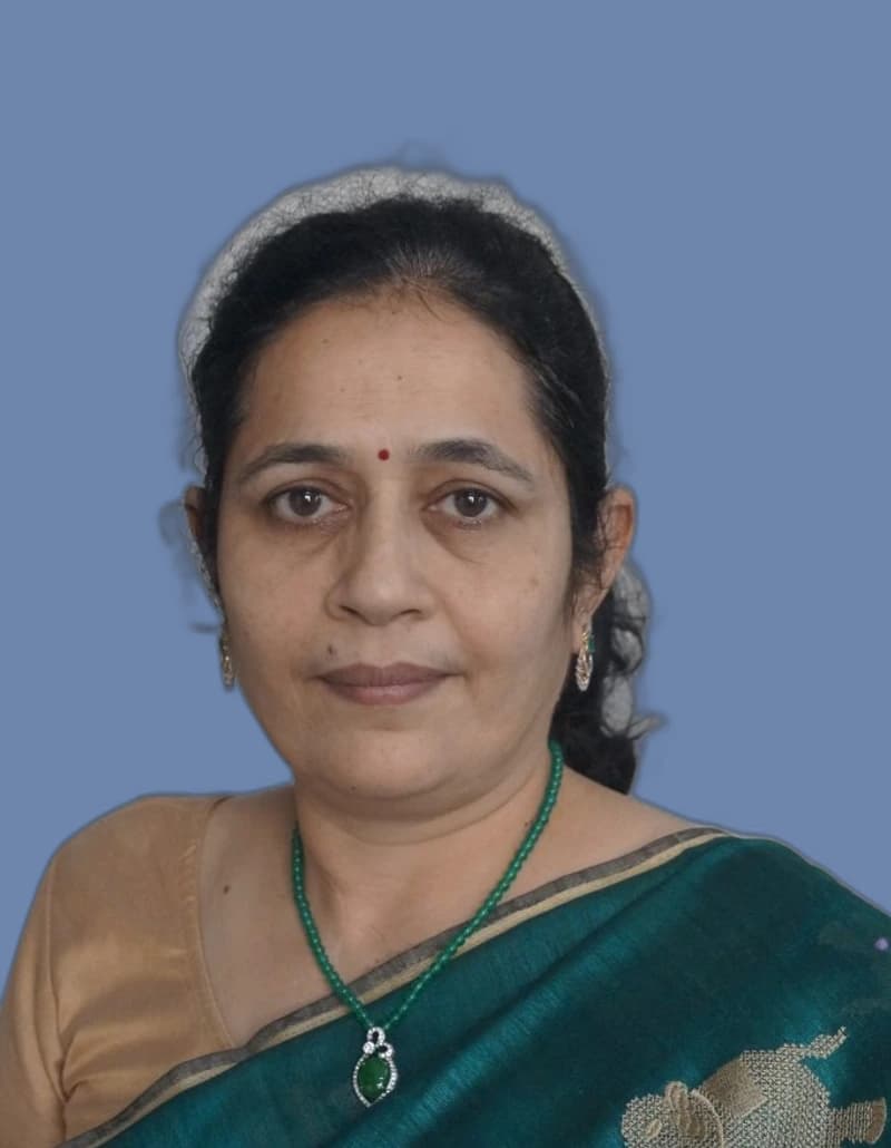 Portrait of Dr. Maneesha Deshpande, Principal of Physiotherapy